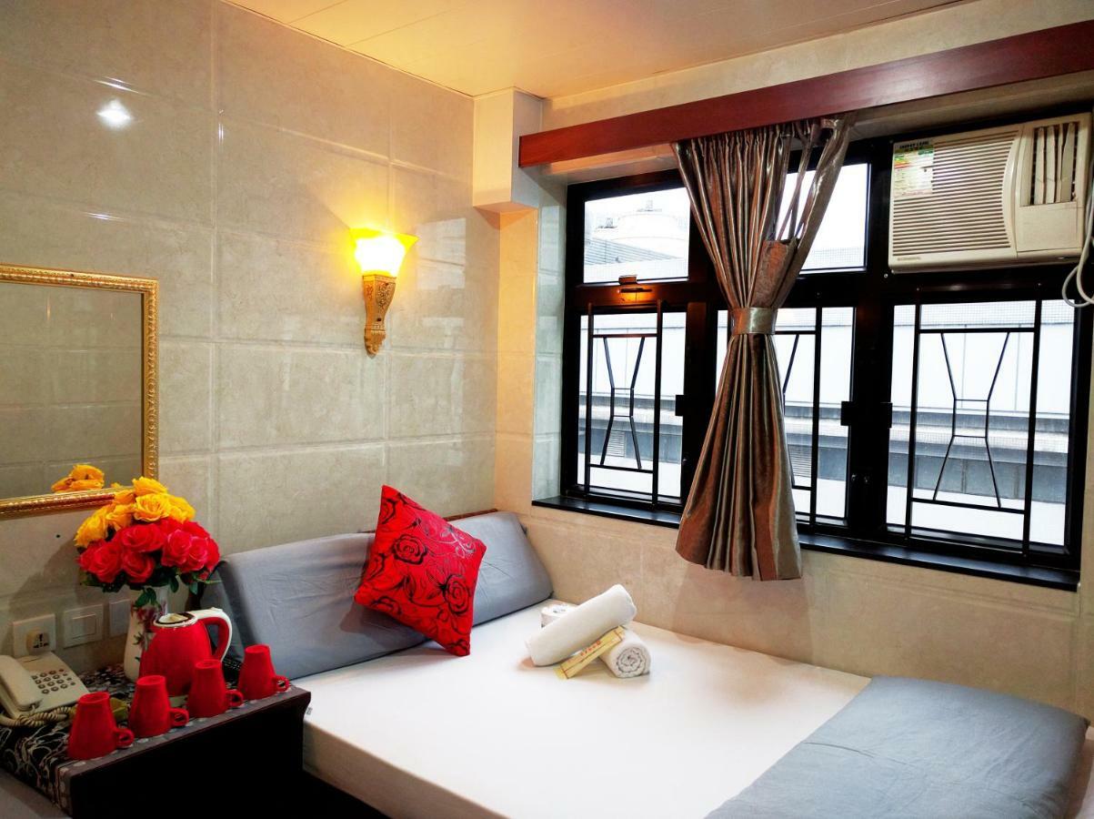 Dhillon Hotel -Paris Guest House Reception 10Th Floor Block E Hong Kong Exterior photo